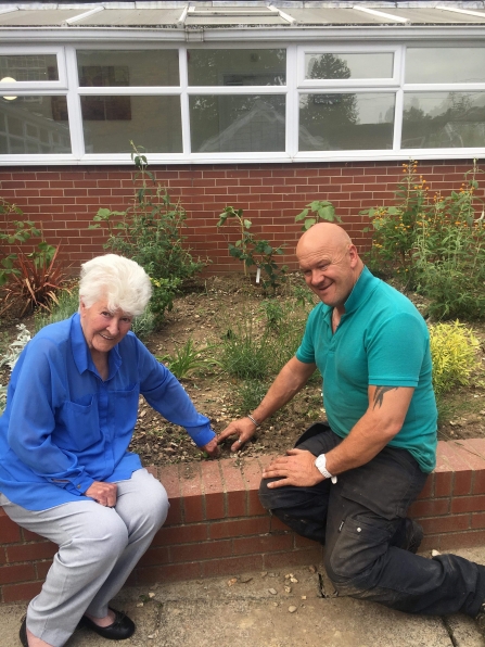 Shelia with Andy the head gardener of Langwith Lodge Residential Home