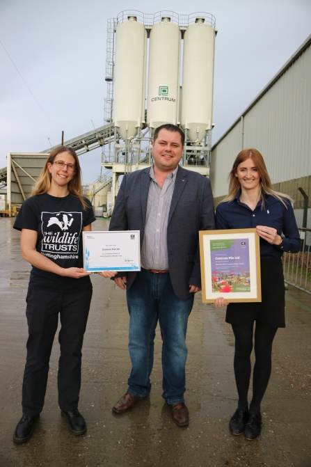 Holly McCain of Nottinghamshire Wildlife Trust presenting the certificates to Paul Pendleton General Manager of Centrum Pile and Jessica Banham Marketing and Communications Manager at AARSLEFF
