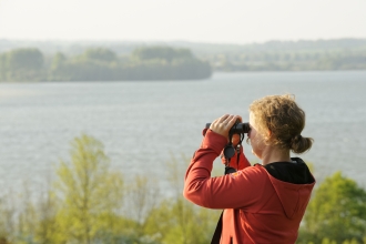 Opticron/Birdwatching