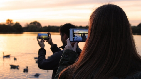 Mobile Phone sunset photography at Attenborough Nature Reserve