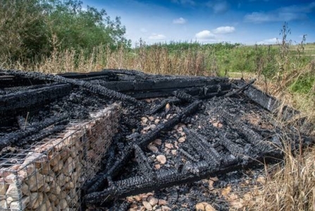 Skylarks Sensory Hide Fire