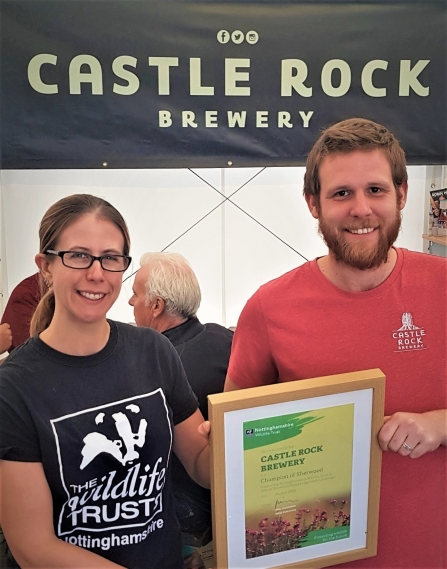 Holly McCain of Nottinghamshire Wildlife Trust with Castle Rock Brewery Head of Marketing Lewis Townsend