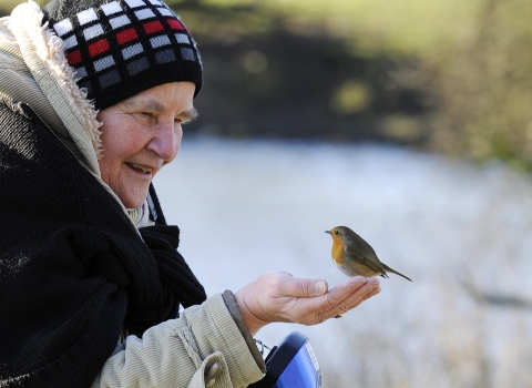 Robin on hand NottsWT cpt Jacqui Grafton