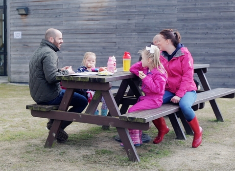 Idle Valley Picnic Area Bench Family