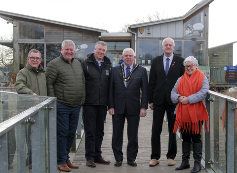 Mike Spencer - Vice Chair of Nottinghamshire Wildlife Trust, Steve Carr - Deputy Leader at Broxtowe Borough Council, Paul Wilkinson - CEO Nottinghamshire Wildlife Trust, Michael Brown - Mayor of Broxtowe Borough Council, Milan Radulovic - Leader of Broxtowe Borough Council and Theresa Cullen Members of Broxtowe Borough Council